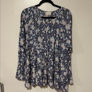 1.4.3. Story by Line Up Blue Floral Blouse